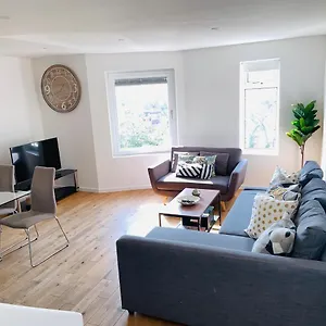 Holiday home City Centre Entire House With Parking, Exeter
