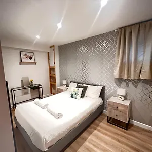 Holiday home Holiday In Free Parking, Exeter